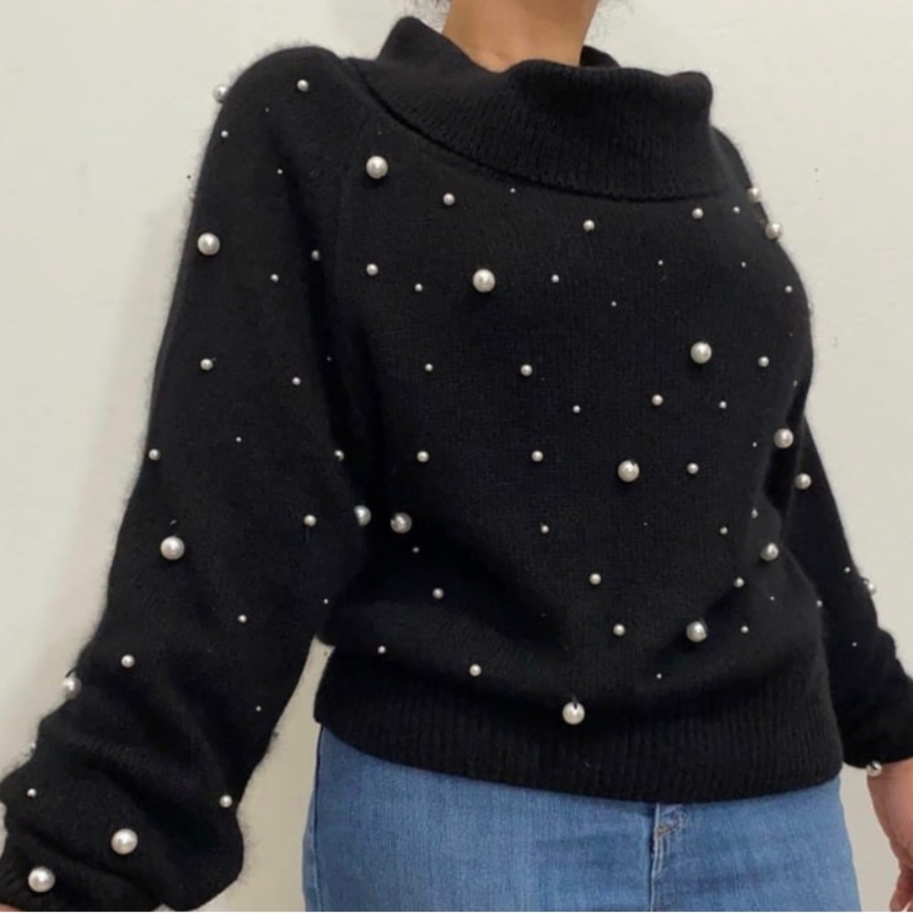 Studio Michelle Stuart Vintage Women’s S Pearl Silk Blend Turtleneck Sweater
